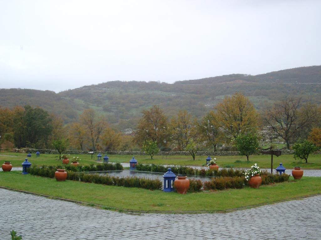 Hotel Rural Pena Del Alba Arroyomolinos de la Vera Kültér fotó