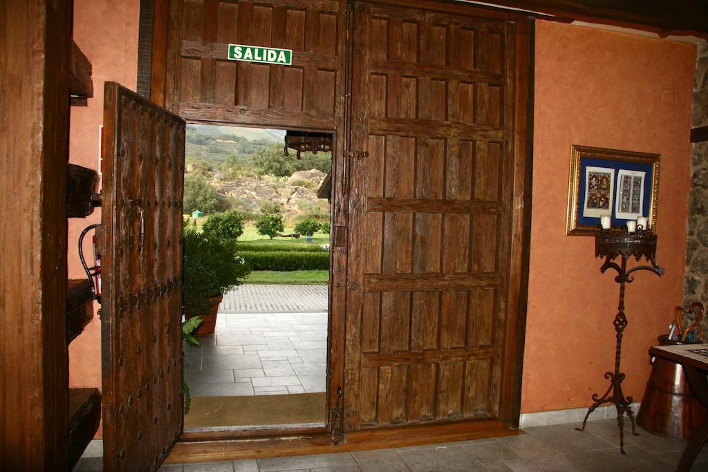 Hotel Rural Pena Del Alba Arroyomolinos de la Vera Kültér fotó